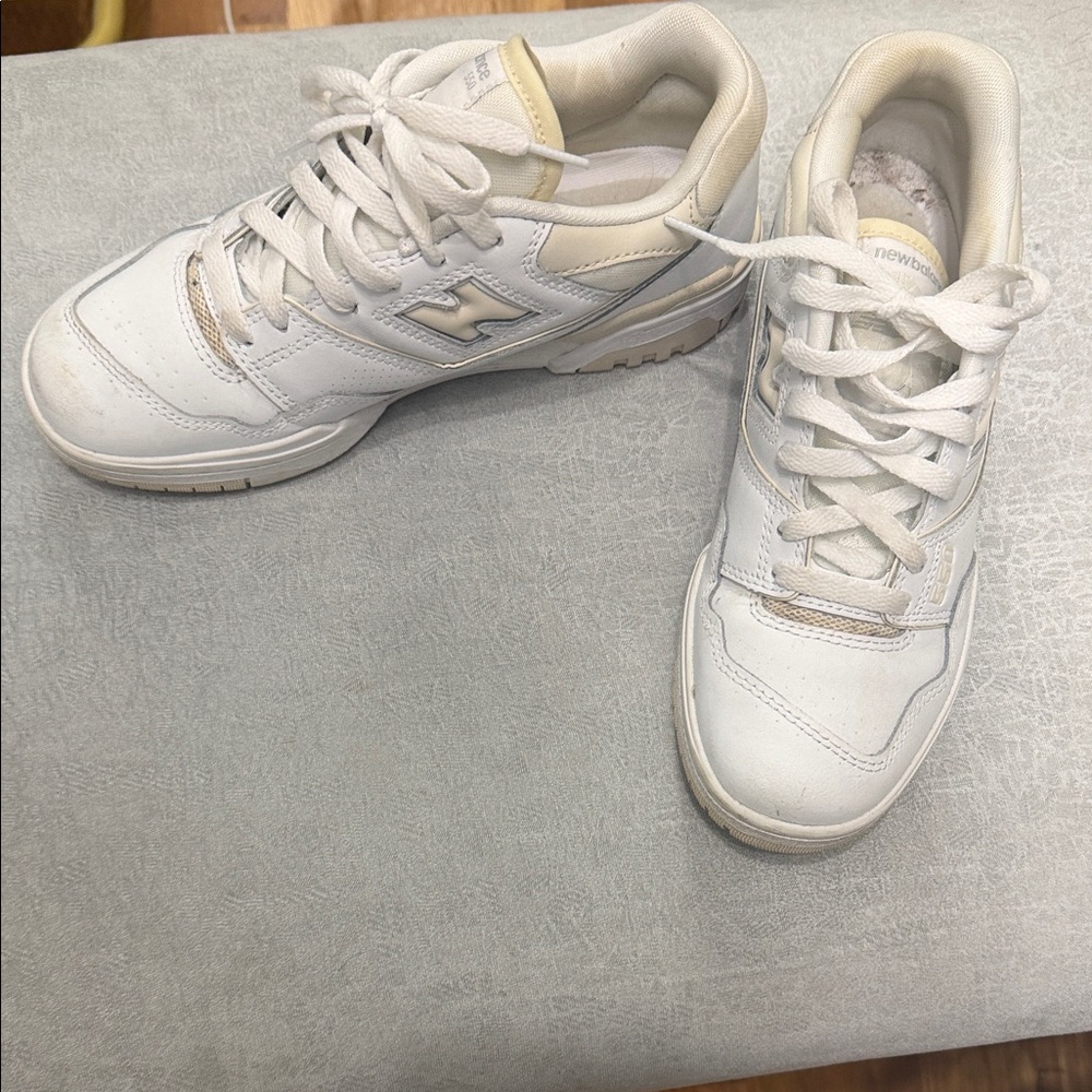 Women's NB White Sneakers size 7